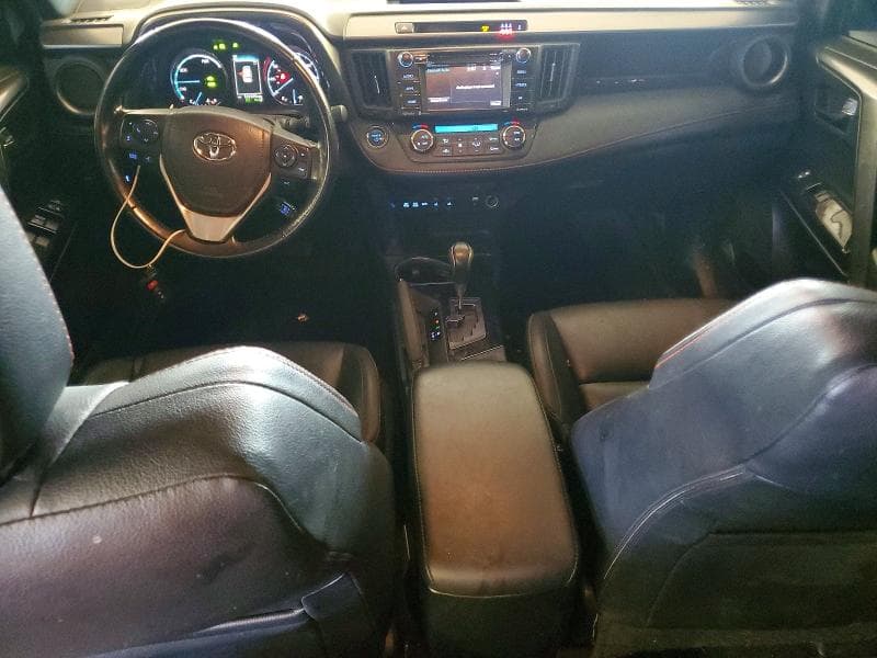 2018 TOYOTA RAV4 HV SE SE 8