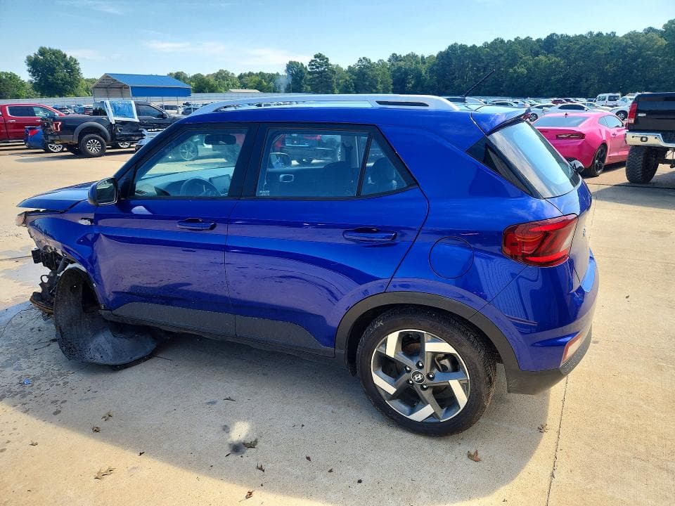 2023 HYUNDAI VENUE SEL 2
