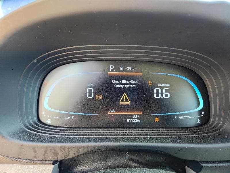 2023 HYUNDAI VENUE SEL 9