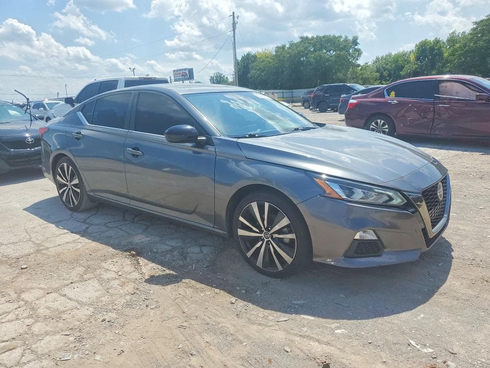2022 NISSAN ALTIMA SR SR 4