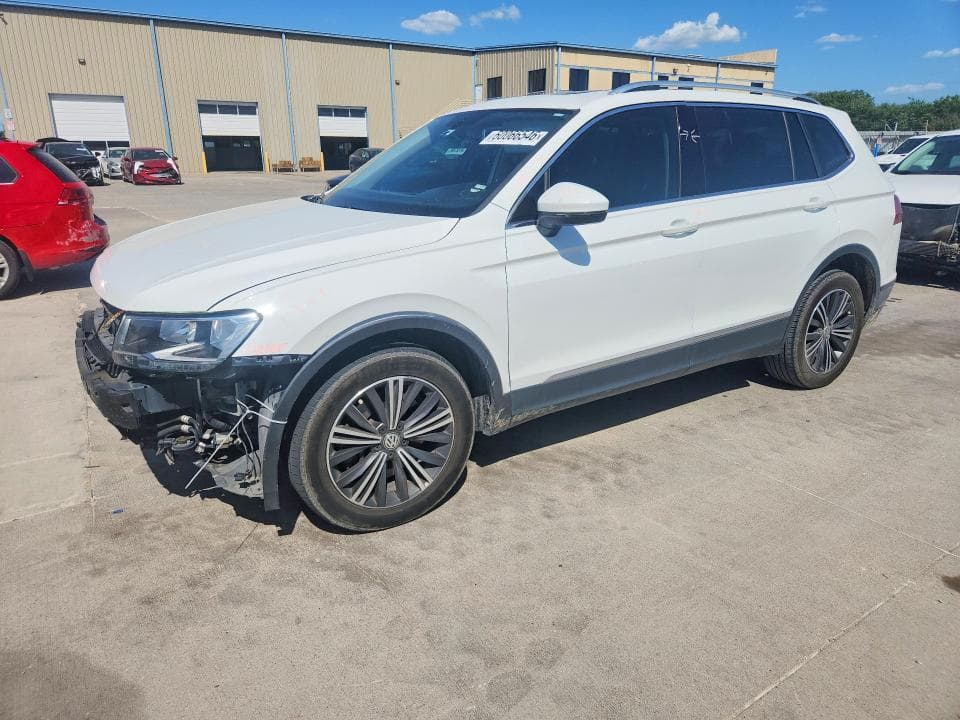 2018 VOLKSWAGEN TIGUAN SE 1