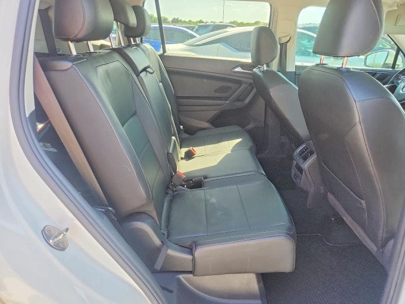 2018 VOLKSWAGEN TIGUAN SE 10