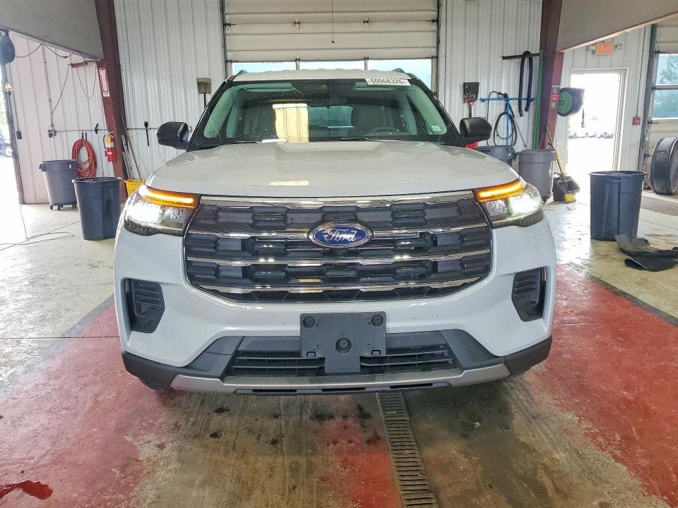 2025 FORD EXPLORER 5