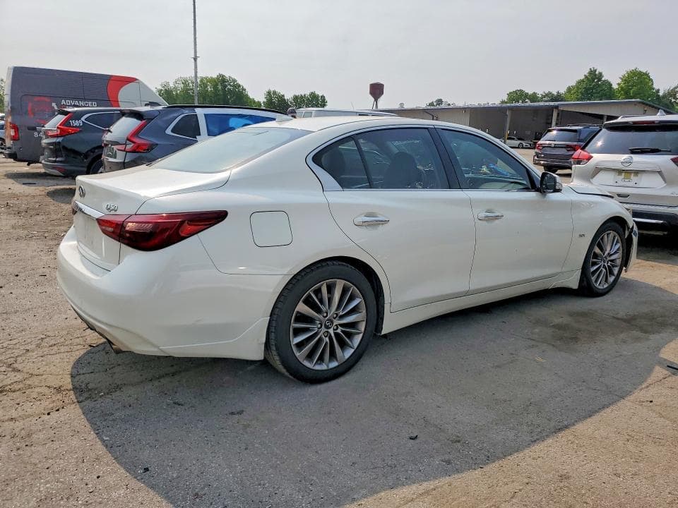 2018 INFINITI Q50 3.0T LUXE 3