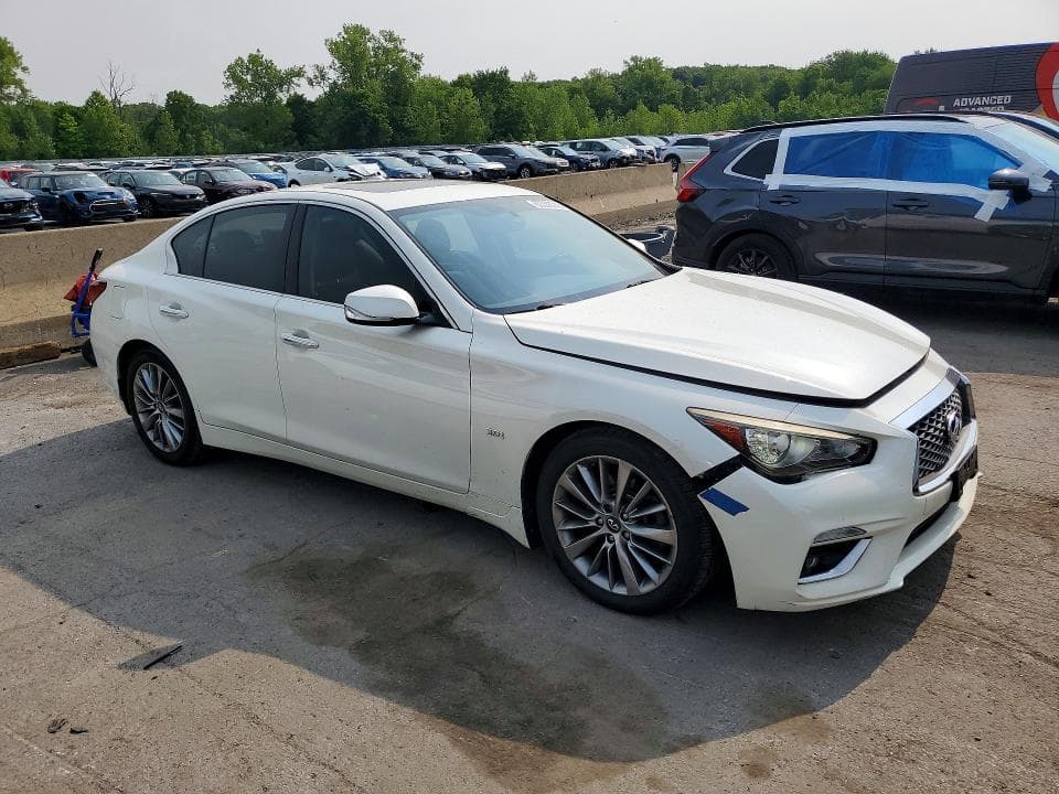 2018 INFINITI Q50 3.0T LUXE 4