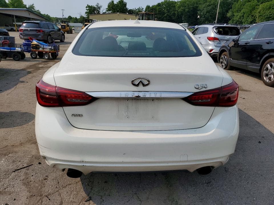 2018 INFINITI Q50 3.0T LUXE 6