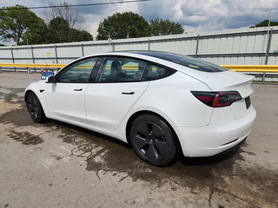 2021 TESLA MODEL 3 2