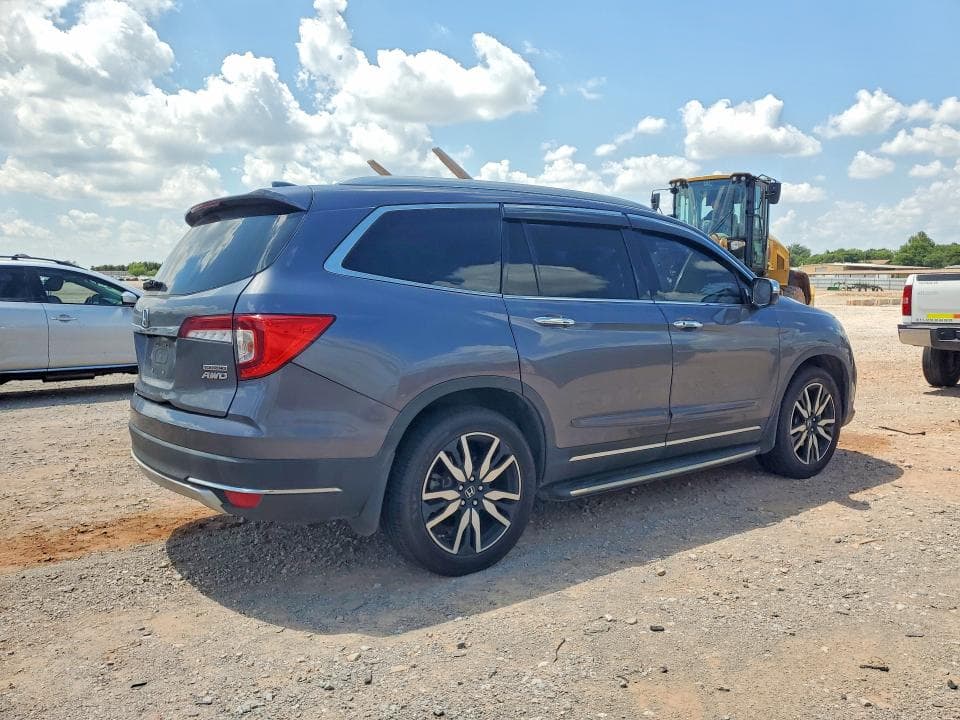 2021 HONDA PILOT TOURING 3