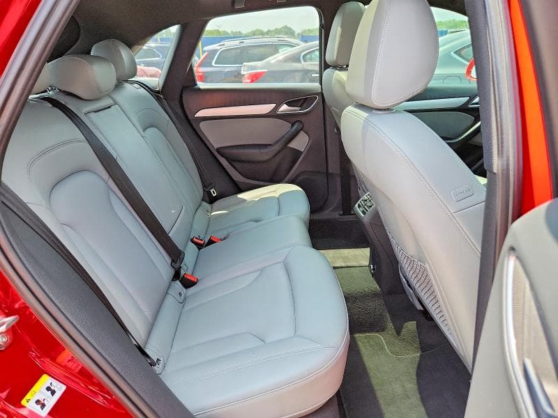 2018 AUDI Q3 PREMIUM 10