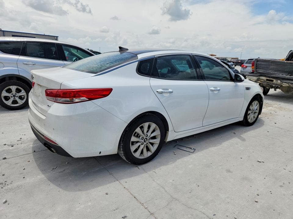 2017 KIA OPTIMA EX 3