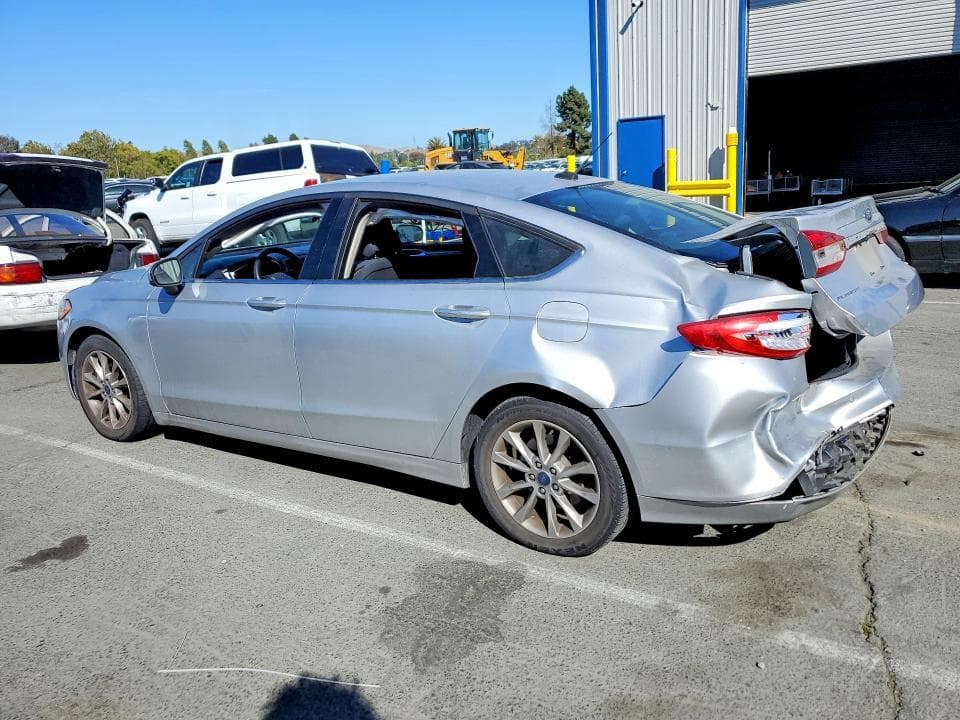 2017 FORD FUSION SE 2