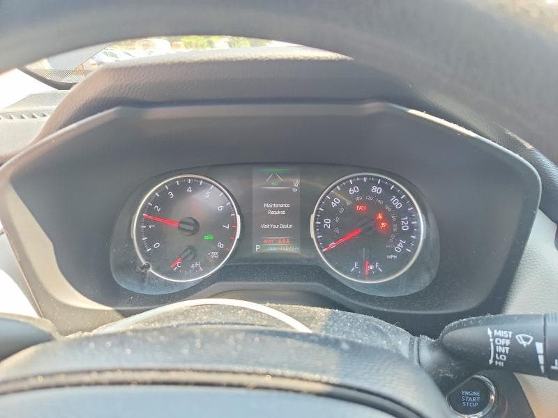 2020 TOYOTA RAV4 XLE XLE 9