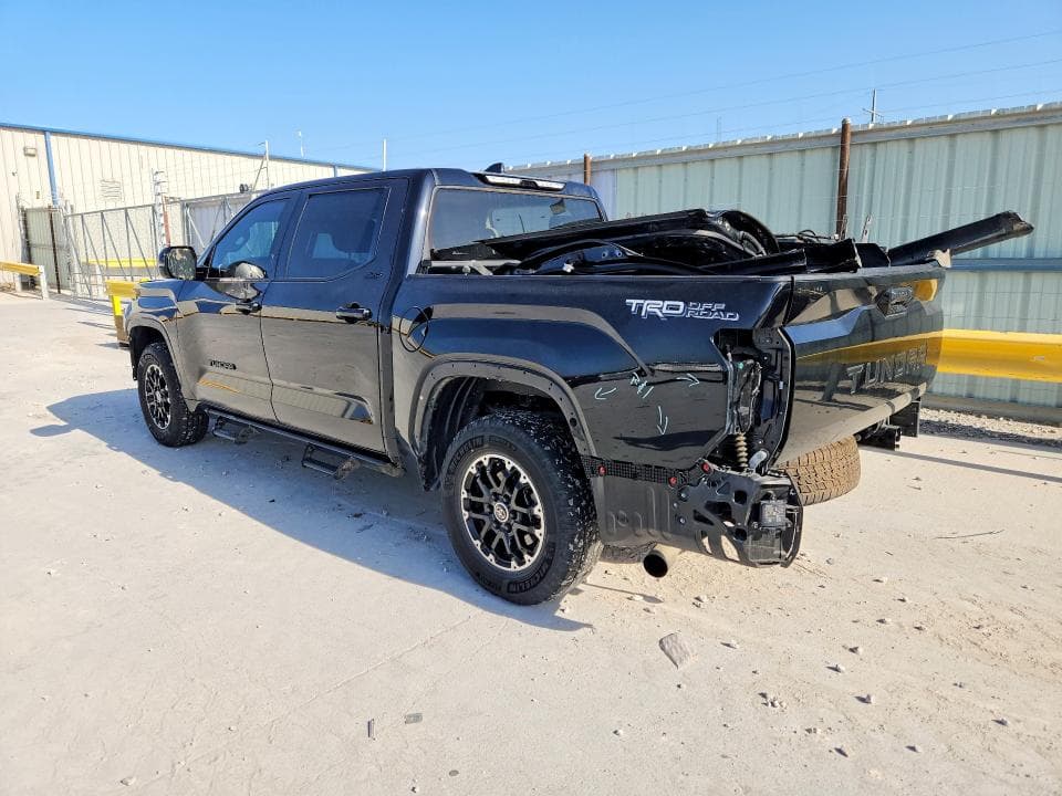 2024 TOYOTA TUNDRA SR5 2