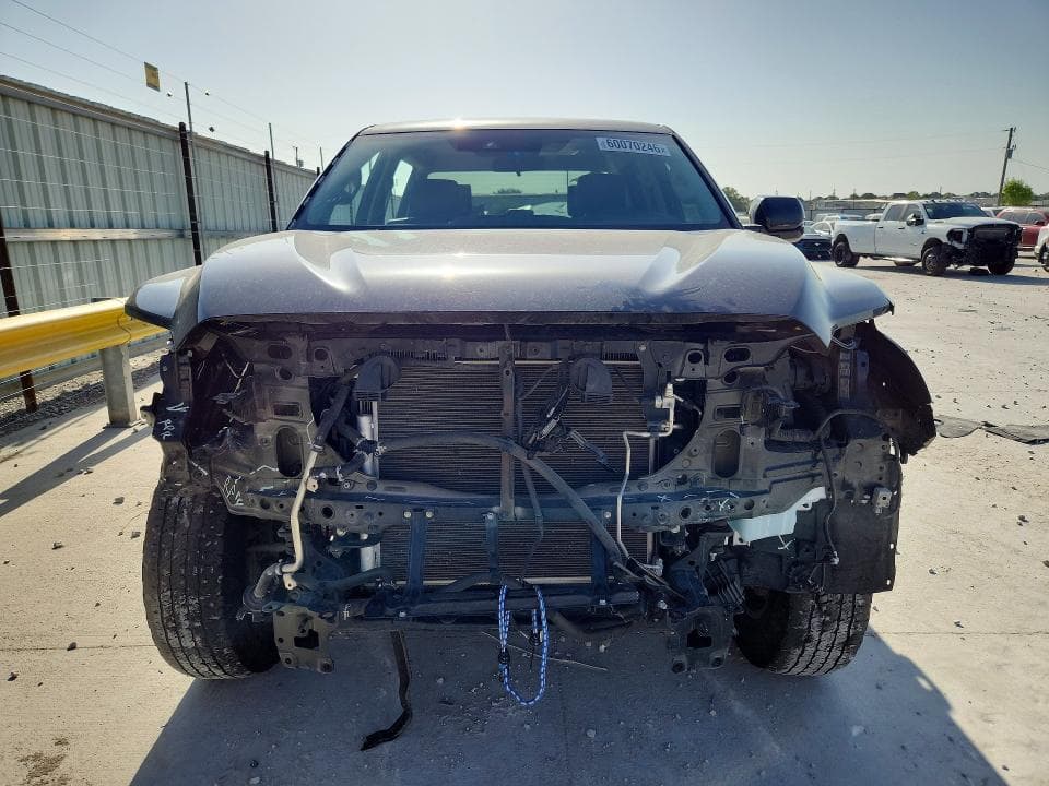 2024 TOYOTA TUNDRA SR5 5