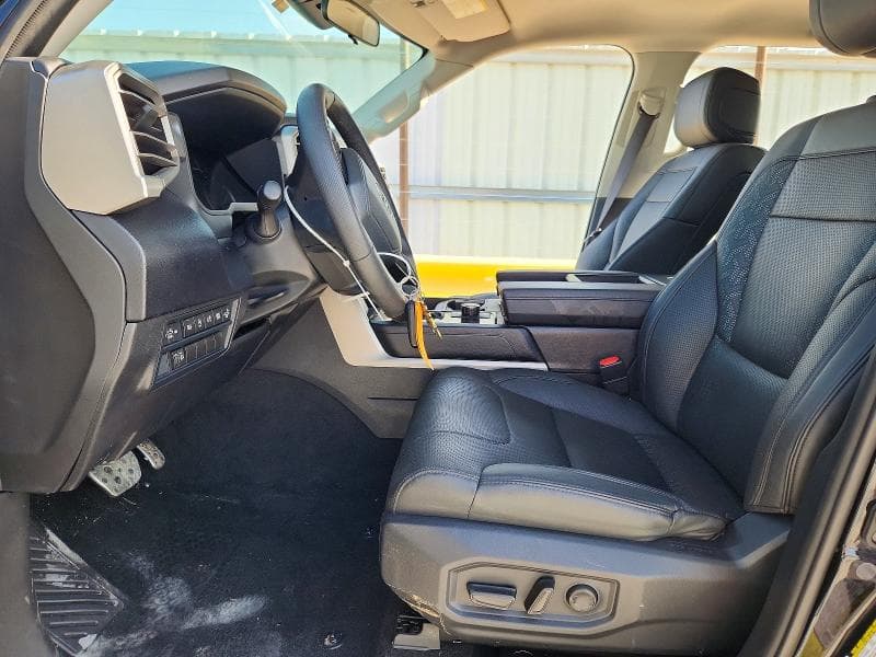 2024 TOYOTA TUNDRA SR5 7