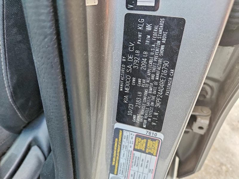 2024 KIA FORTE LXS 13