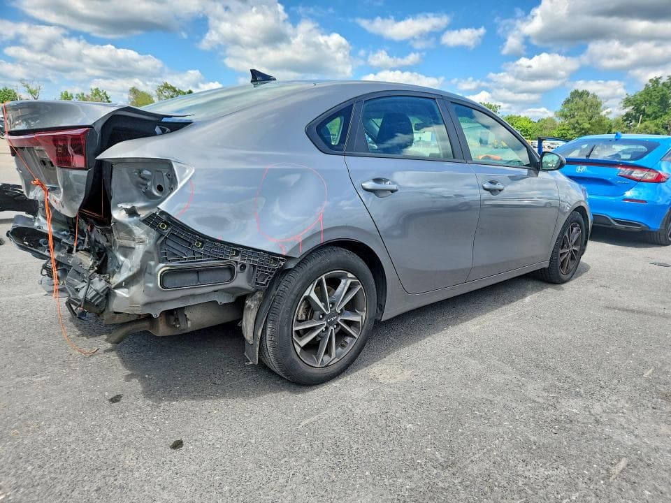 2024 KIA FORTE LXS 3