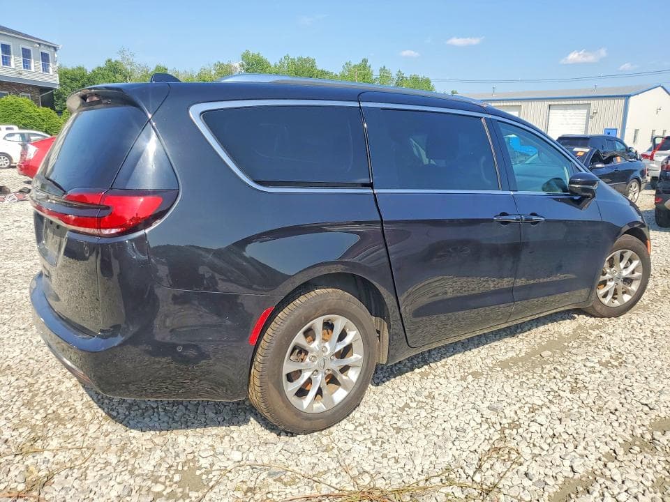 2021 CHRYSLER PACIFICA TOURING L 3