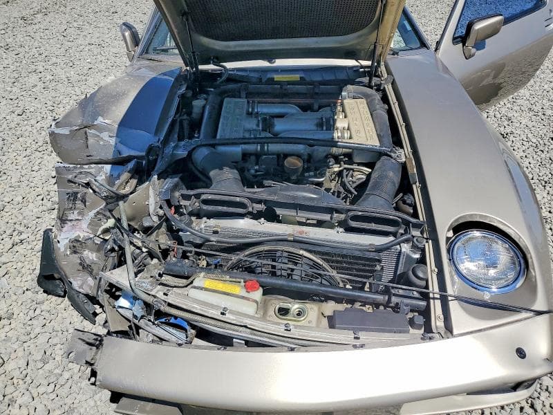 1985 PORSCHE 928 S 11