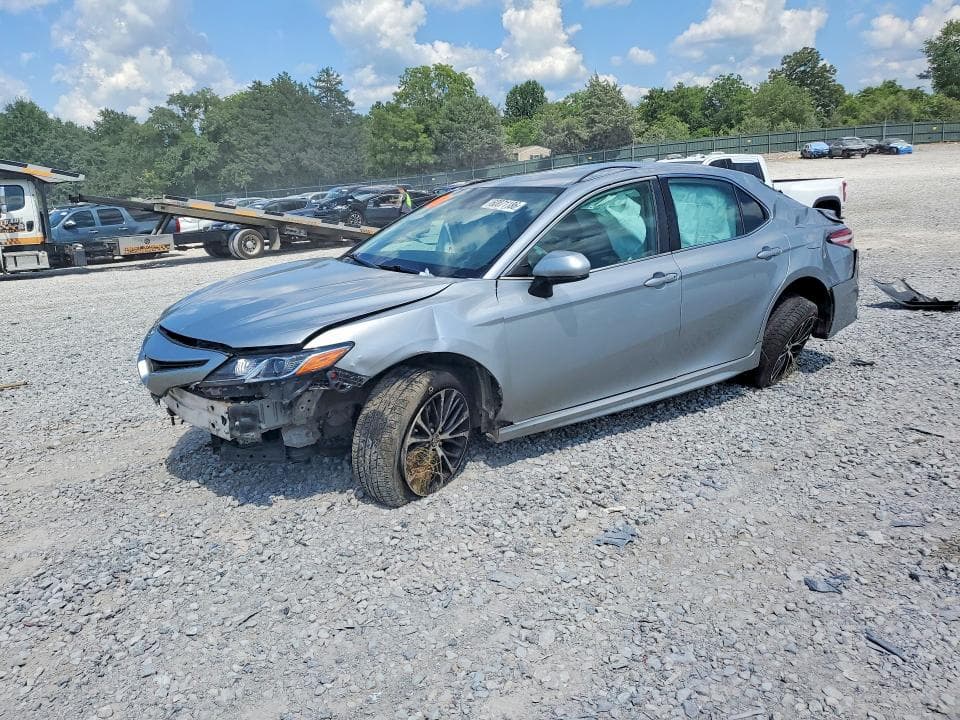 2020 TOYOTA CAMRY SE - 1
