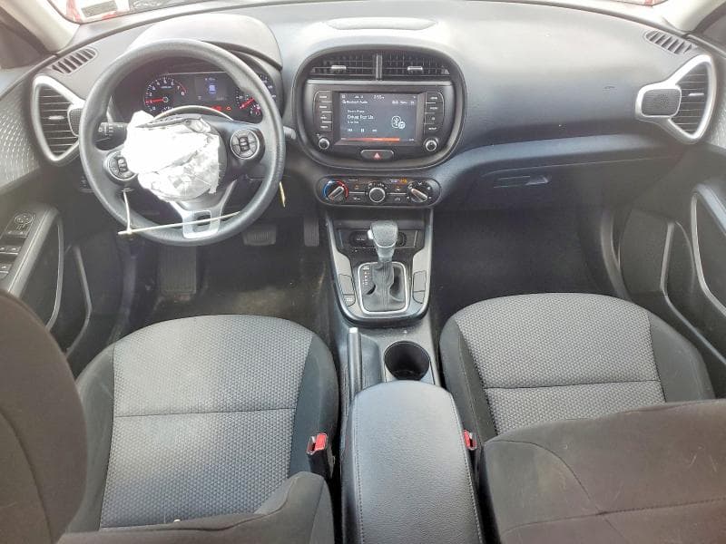 2020 KIA SOUL LX 8