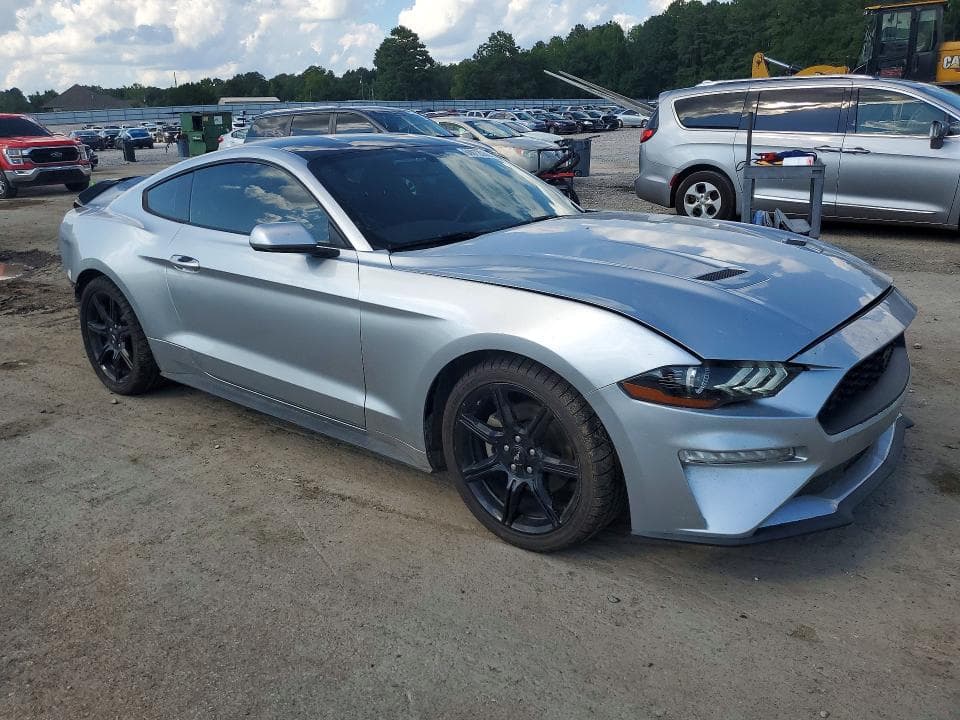 2020 FORD MUSTANG 4