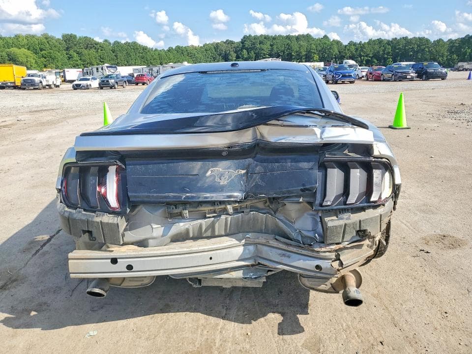 2020 FORD MUSTANG 6