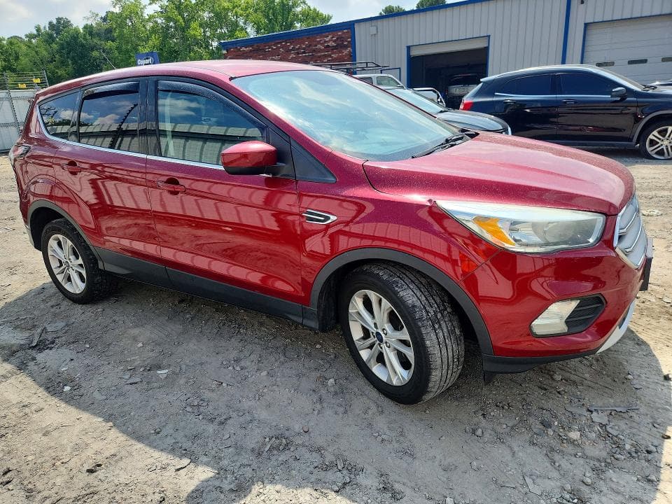 2017 FORD ESCAPE SE SE 4