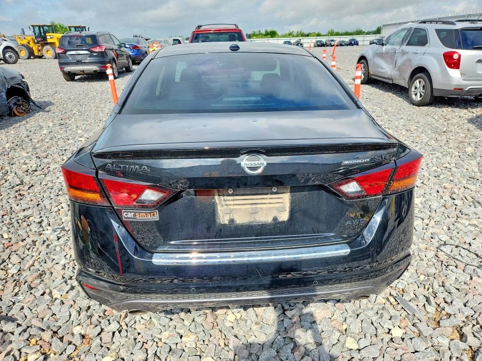 2022 NISSAN ALTIMA SR 6