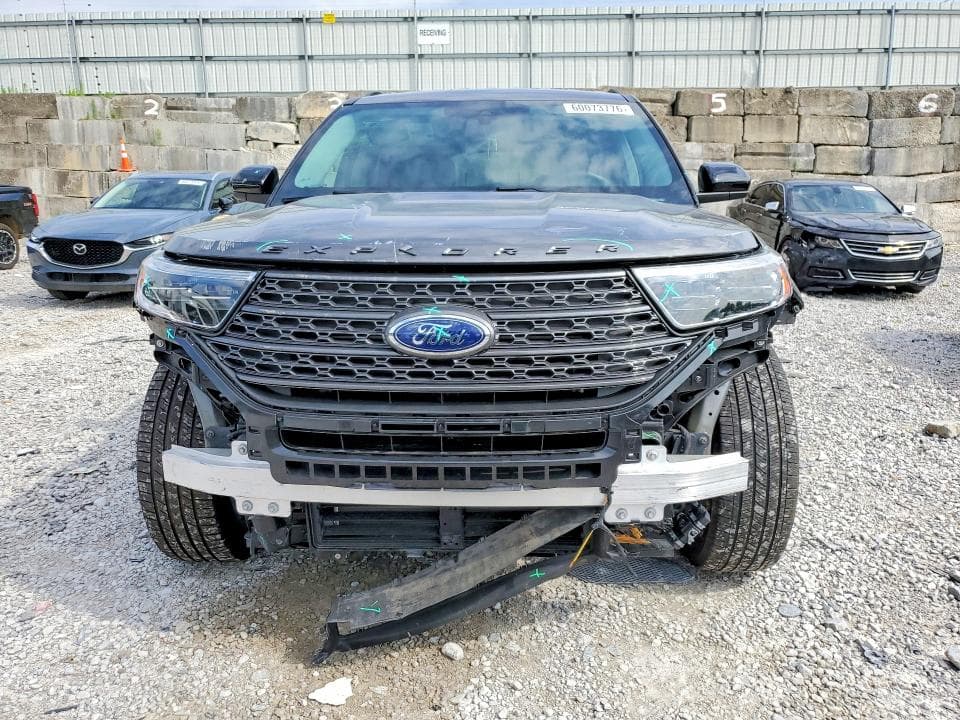 2023 FORD EXPLORER XLT 5