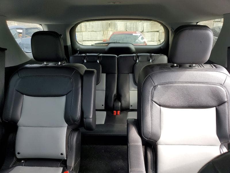 2023 FORD EXPLORER XLT 10