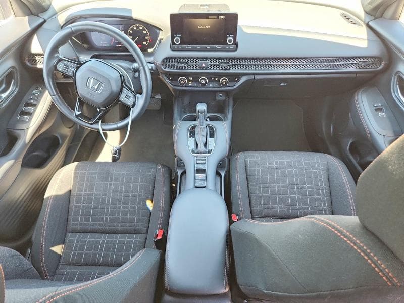 2025 HONDA HR-V SPORT 8
