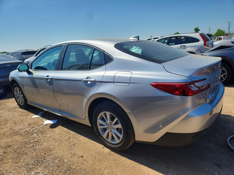 2026 TOYOTA CAMRY LE 2