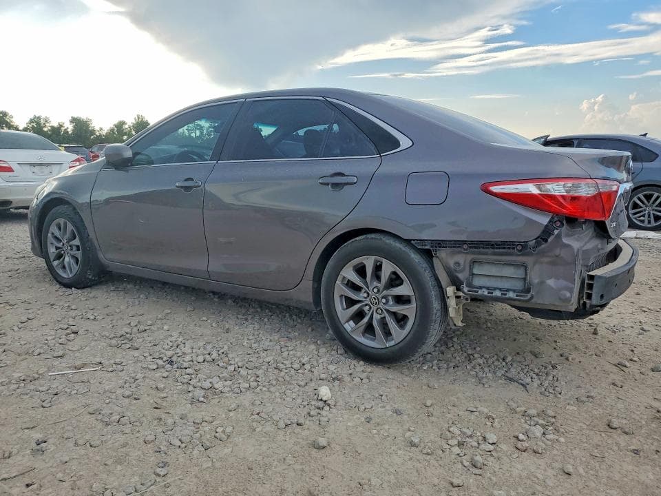 2017 TOYOTA CAMRY LE LE 2