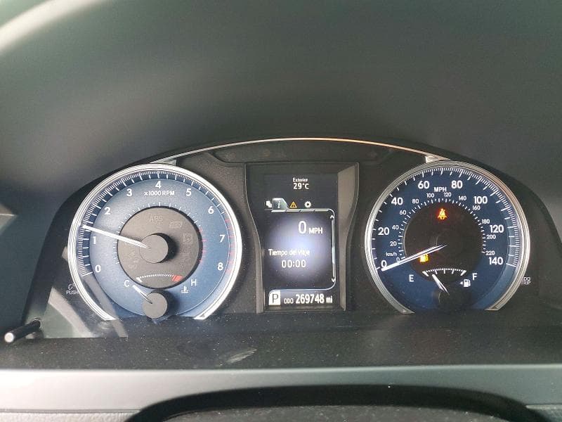 2017 TOYOTA CAMRY LE LE 9