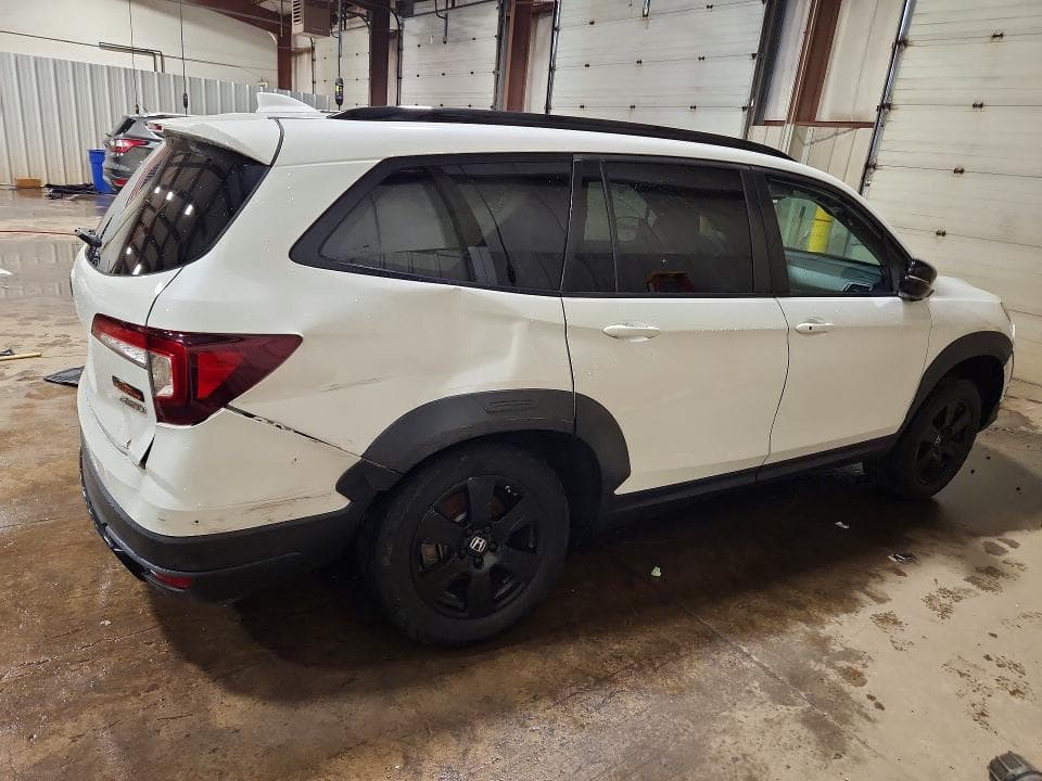 2022 HONDA PILOT TRAILSPORT 3