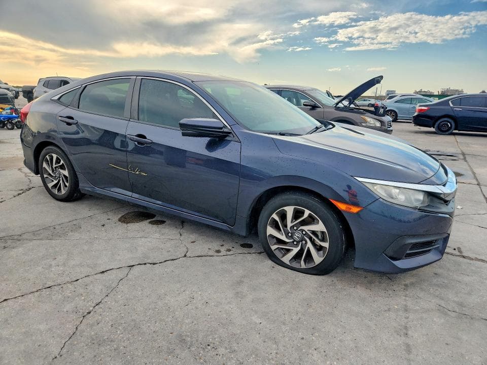 2017 HONDA CIVIC EX EX 4