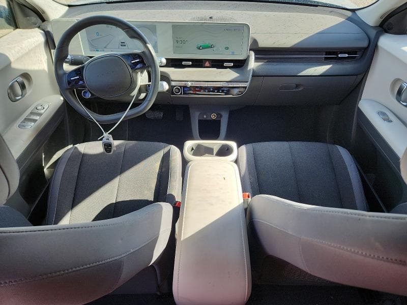 2024 HYUNDAI IONIQ 5 SE SE 8