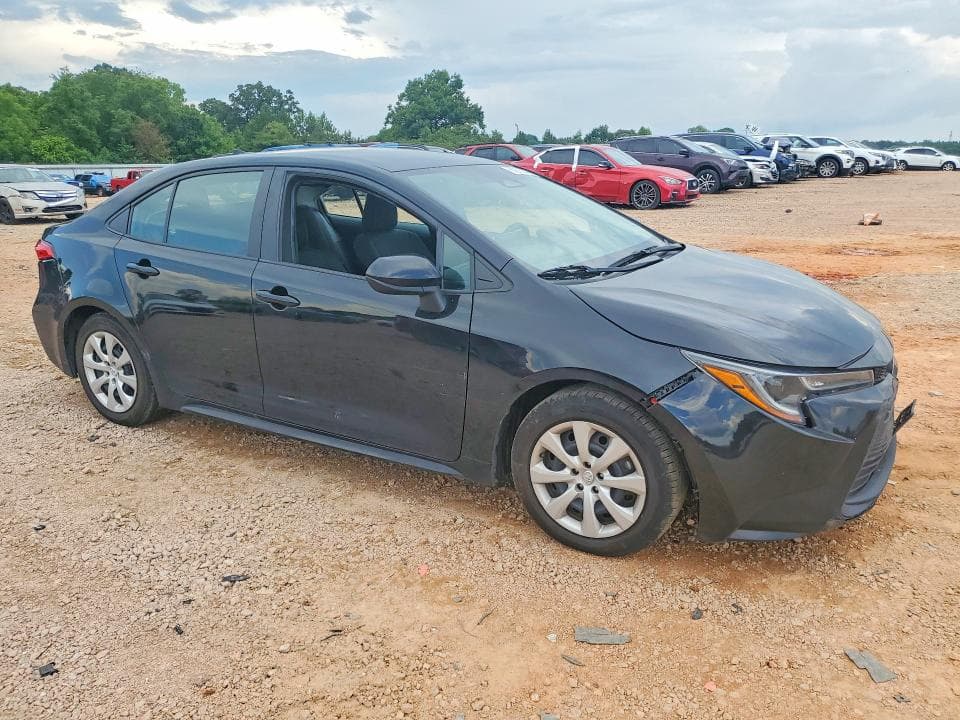 2024 TOYOTA COROLLA LE 4