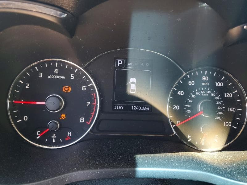 2018 KIA FORTE LX 9