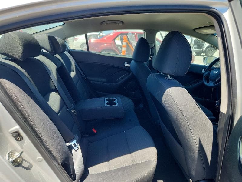 2018 KIA FORTE LX 10