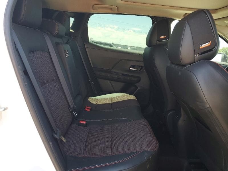 2025 NISSAN KICKS SR SR 11