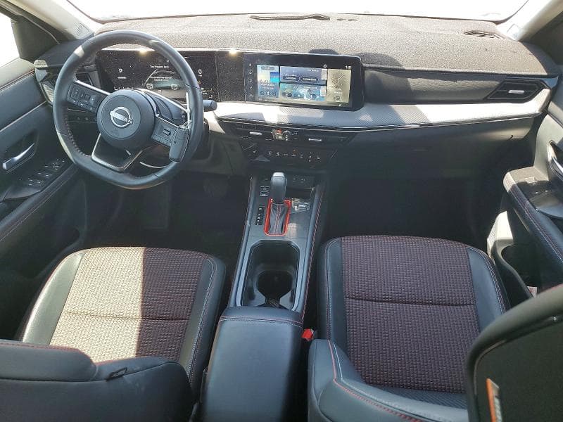 2025 NISSAN KICKS SR SR 8
