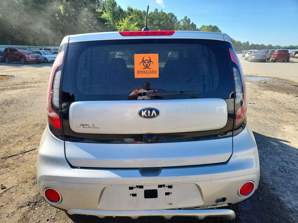 2018 KIA SOUL + 6