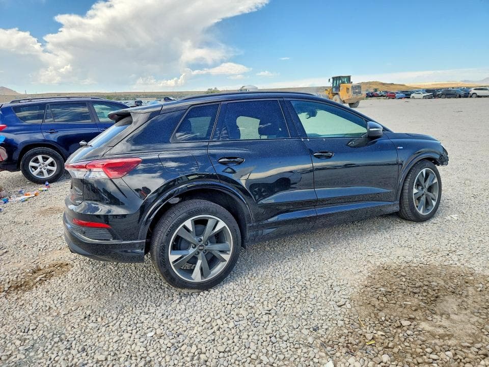 2024 AUDI Q4 E-TRON PREMIUM PLUS 3