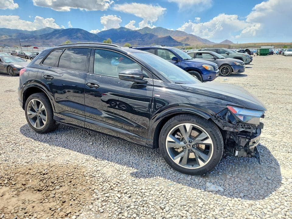 2024 AUDI Q4 E-TRON PREMIUM PLUS 4
