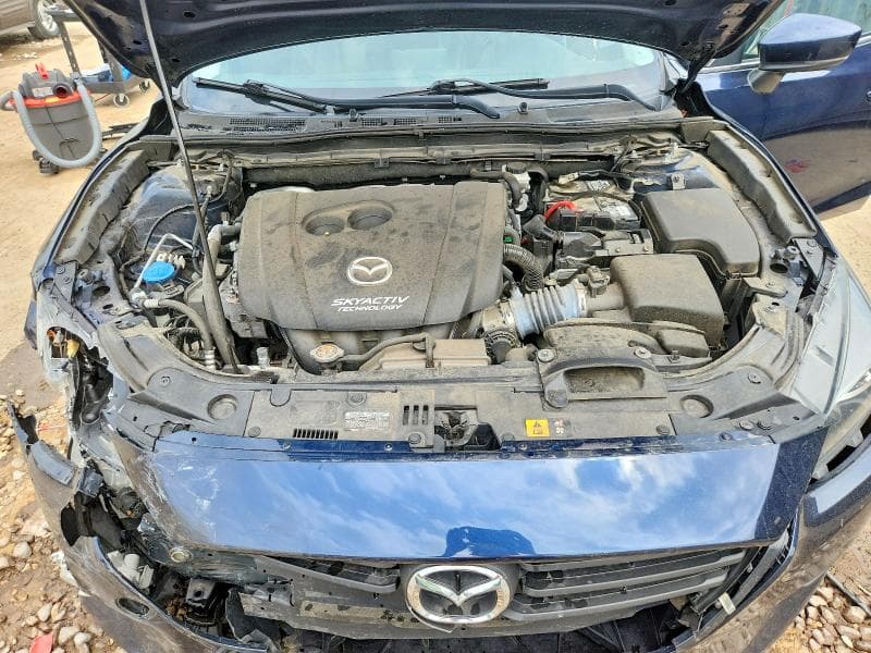 2018 MAZDA 3 TOURING 11