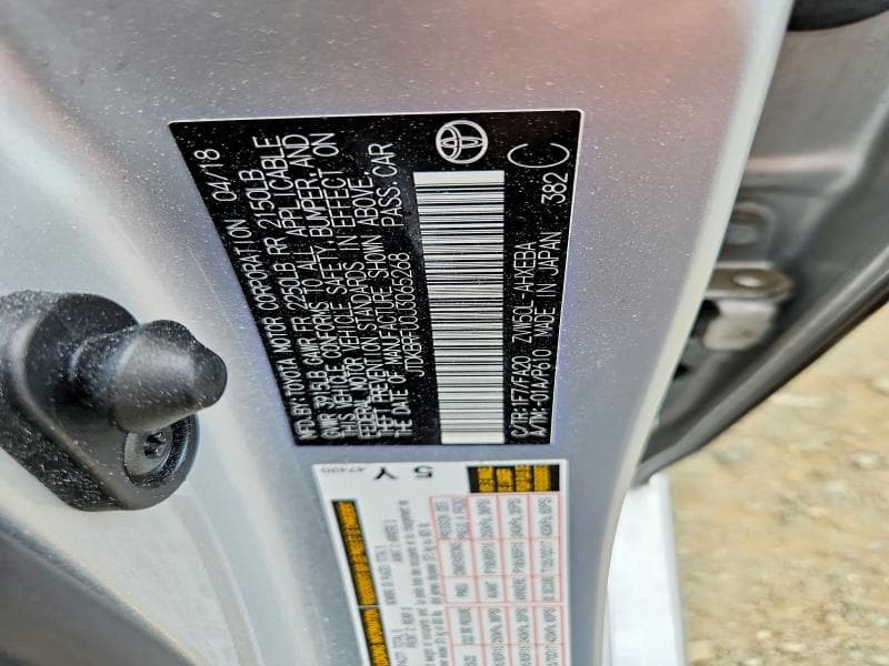 2018 TOYOTA PRIUS TWO 12