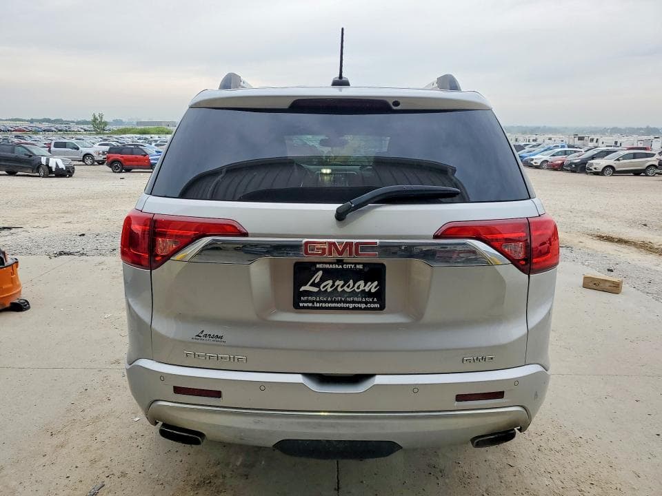 2018 GMC ACADIA DENALI 6