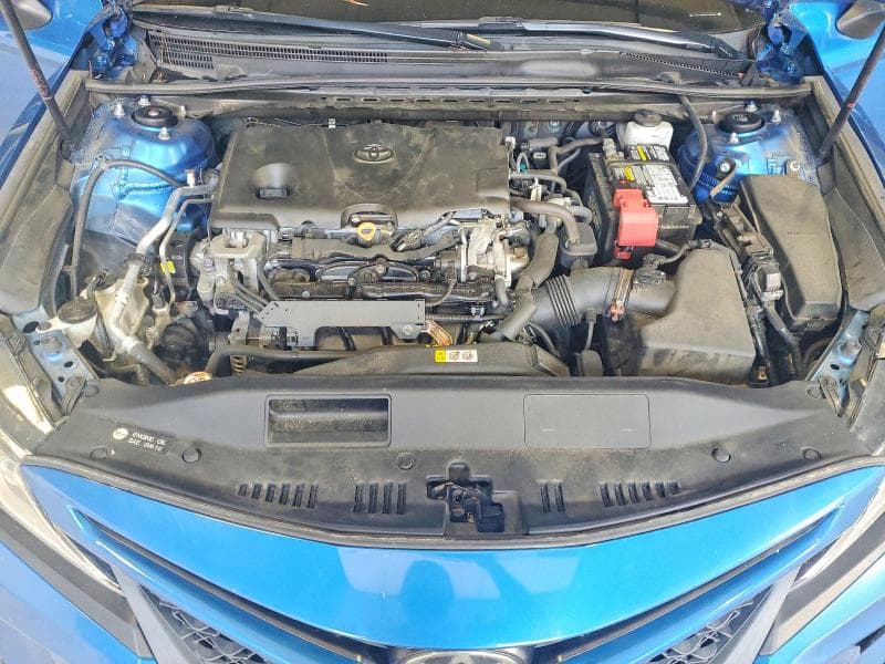 2019 TOYOTA CAMRY SE 11